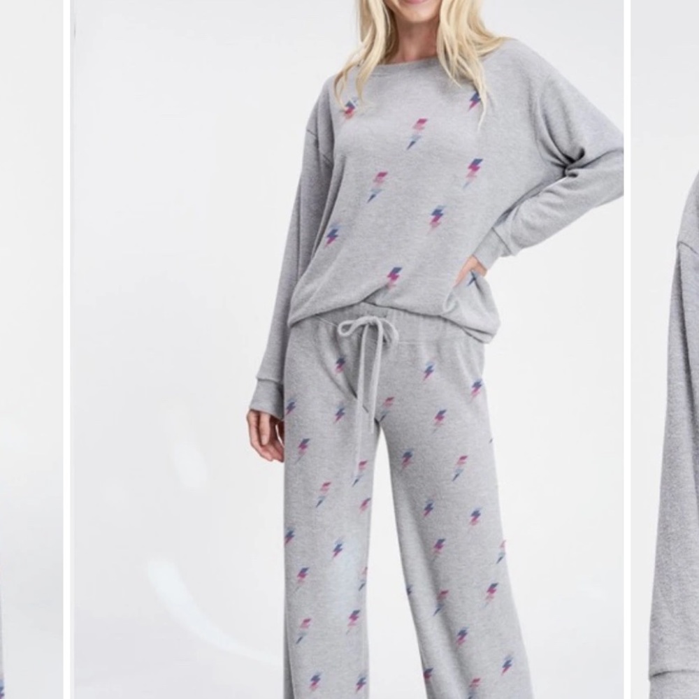 NWT lightening bolt set